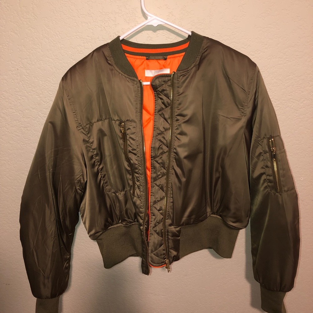 Army Green w/ Orange details Bomber Jacket 🧡